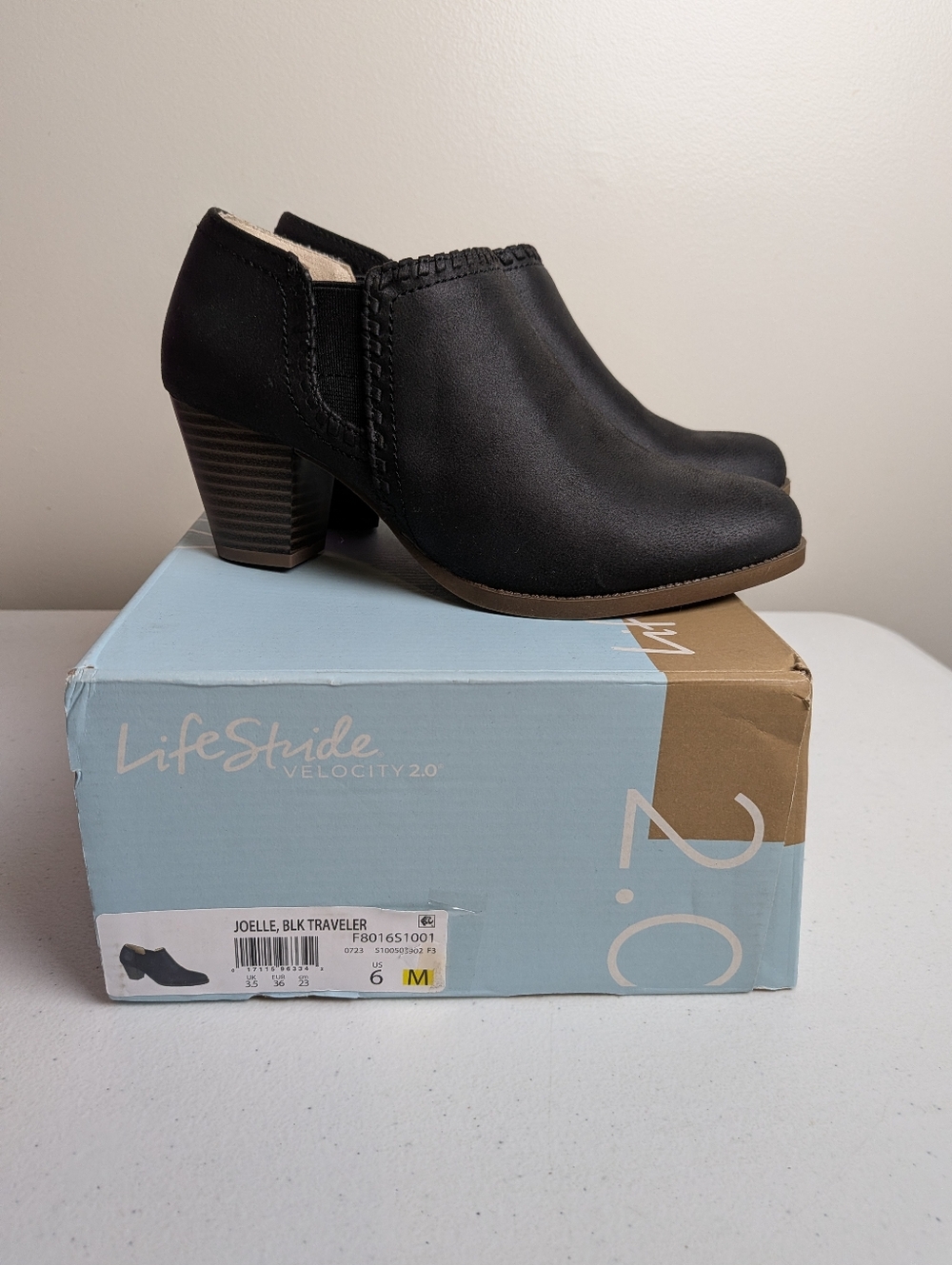 Lifestride Joelle Black Ankle Slip On Boots Velocity 2.0 Soft System 2.5 Heel 6M